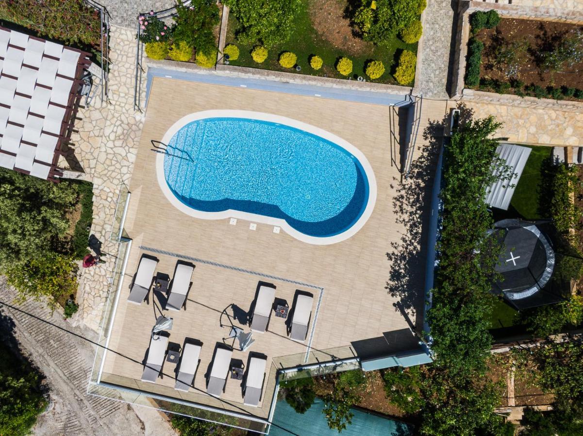 פריזבה Apartments Separovic מראה חיצוני תמונה