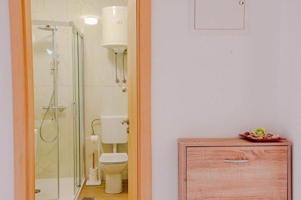 פריזבה Apartments Separovic מראה חיצוני תמונה
