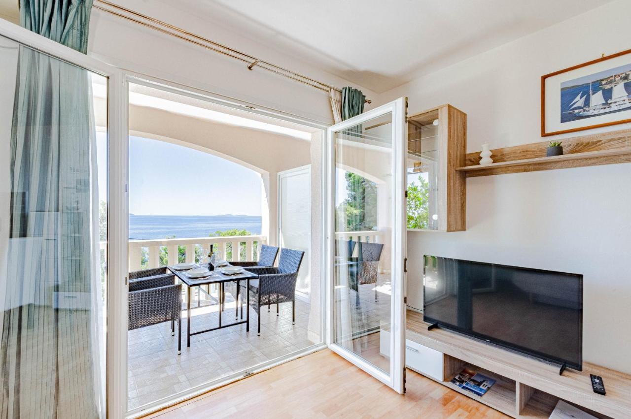 פריזבה Apartments Separovic מראה חיצוני תמונה