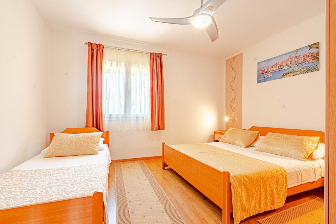 פריזבה Apartments Separovic מראה חיצוני תמונה